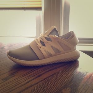 Adidas Tubular Viral. Chalk White. Size 6.5.